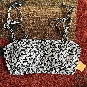 Target Kona Sol Bikini Top Black w/White Flowers Women’s D/DD Removable Straps